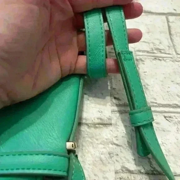 Danielle Nicole Vegan Faux Leather Mint Green Crossbody Bag Purse - Picture 5 of 8